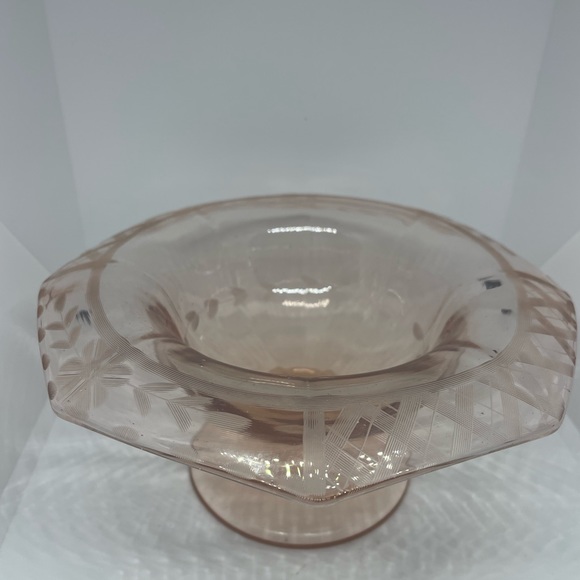 Art Vintage Pink Depression Glass Pedestal Bowl Poshmark